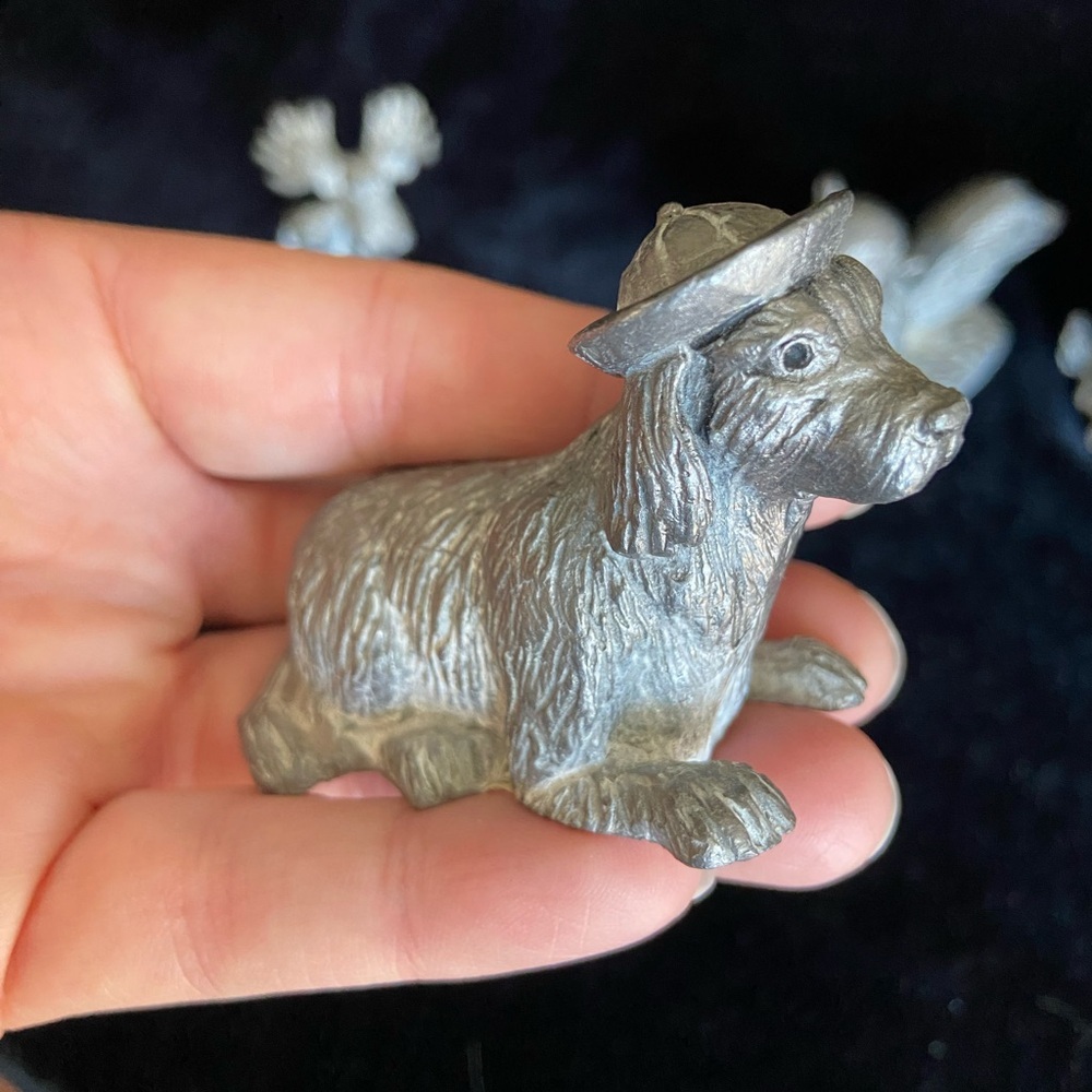 Lot of 5 Michael Ricker Pewter Sculpture Animals Moose Cat Dog Lion Squirrel - Picture 5 of 11